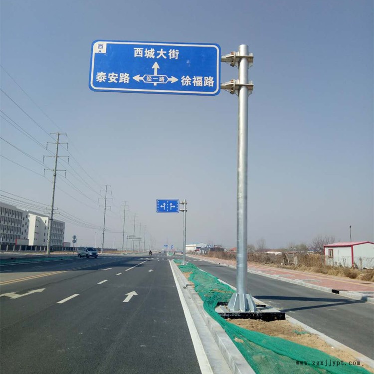 警戒標(biāo)志桿 駕校標(biāo)識(shí)牌桿 道路運(yùn)輸標(biāo)志牌 祥路低價(jià)出售